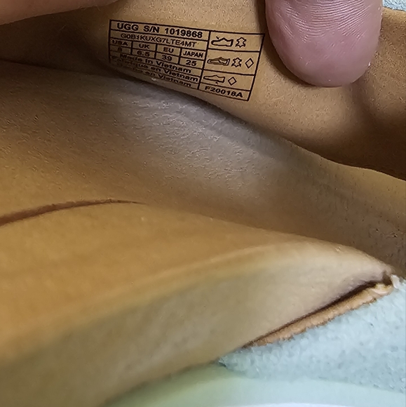 🎉🎉HOST PICK🎉🎉UGG Joan Platform Slide, Jade, US 8 - Picture 10 of 10